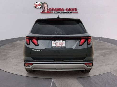 Used 2026 Hyundai Tucson SEL FWD image 4
