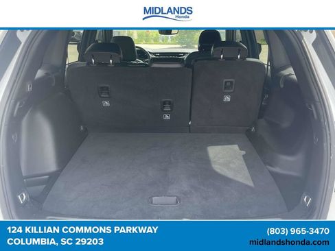 Used 2023 Jeep Grand Cherokee Altitude RWD image 8
