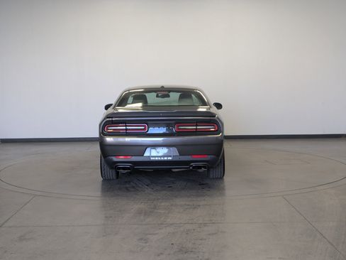Used 2020 Dodge Challenger R/T image 7