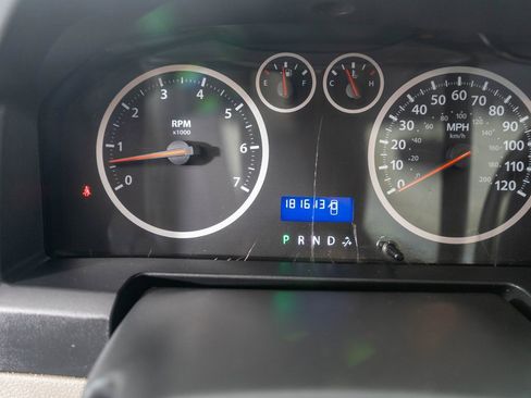 Used 2012 RAM 1500 ST w/ SXT Appearance Group image 16