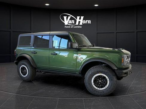 New 2025 Ford Bronco Badlands w/ Sasquatch Package image 38