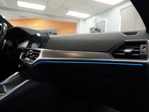 Used 2021 BMW 440i xDrive Coupe w/ Premium Package image 25