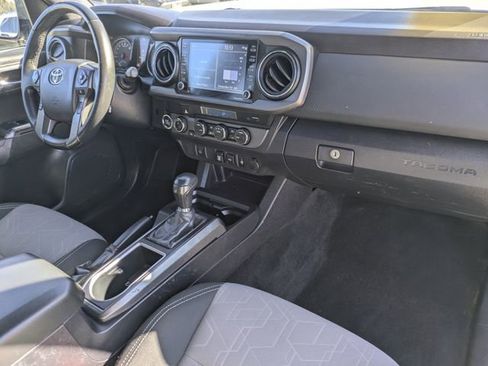 Used 2023 Toyota Tacoma TRD Off-Road image 30