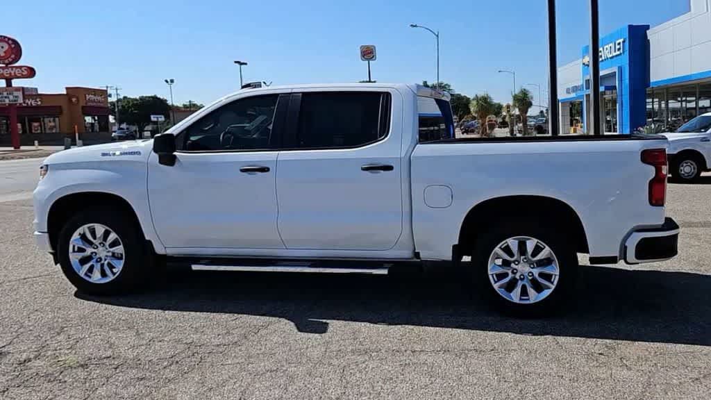 Used 2024 Chevrolet Silverado 1500 Custom RWD image 5