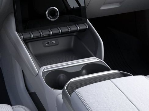 New 2026 GMC Terrain Denali w/ LPO, Floor Liner Package AWD/4WD image 23