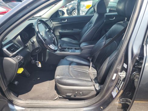 Used 2020 Kia Optima SE FWD image 8