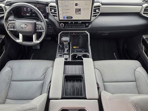 Used 2025 Toyota Tundra Limited image 20
