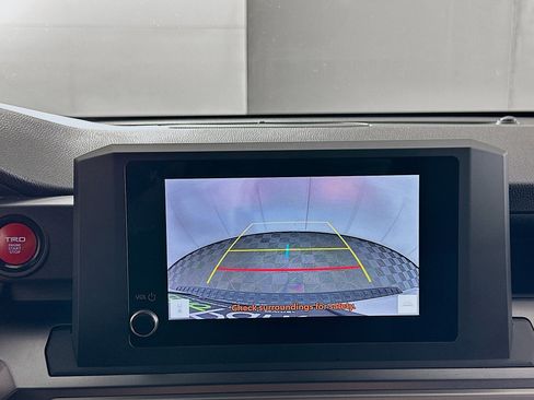 Used 2025 Toyota 4Runner TRD Off-Road image 22