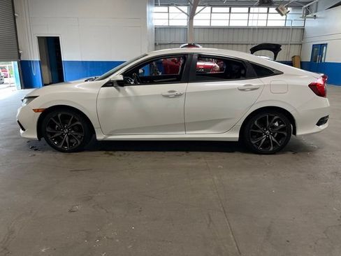 Used 2020 Honda Civic Sport image 6