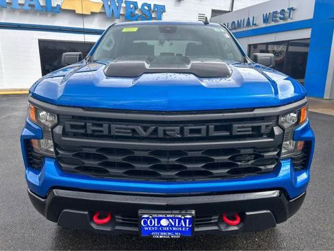Used 2023 Chevrolet Silverado 1500 Custom Trail Boss w/ LPO, Dark Essentials Package AWD/4WD image 19