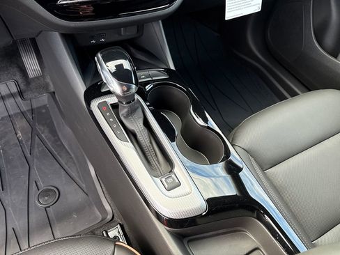 New 2026 Buick Envista Avenir image 24