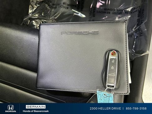 Used 2022 Porsche Panamera 4 AWD/4WD image 30