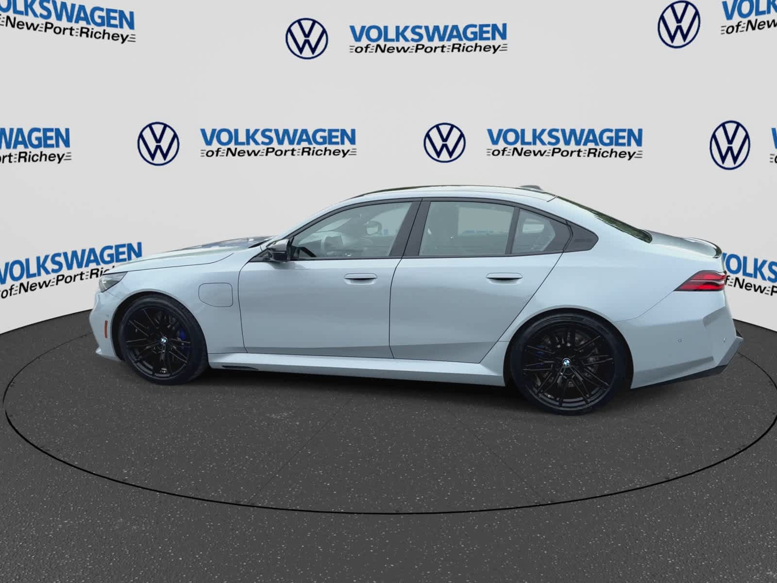 Used 2026 BMW M5 AWD/4WD image 5