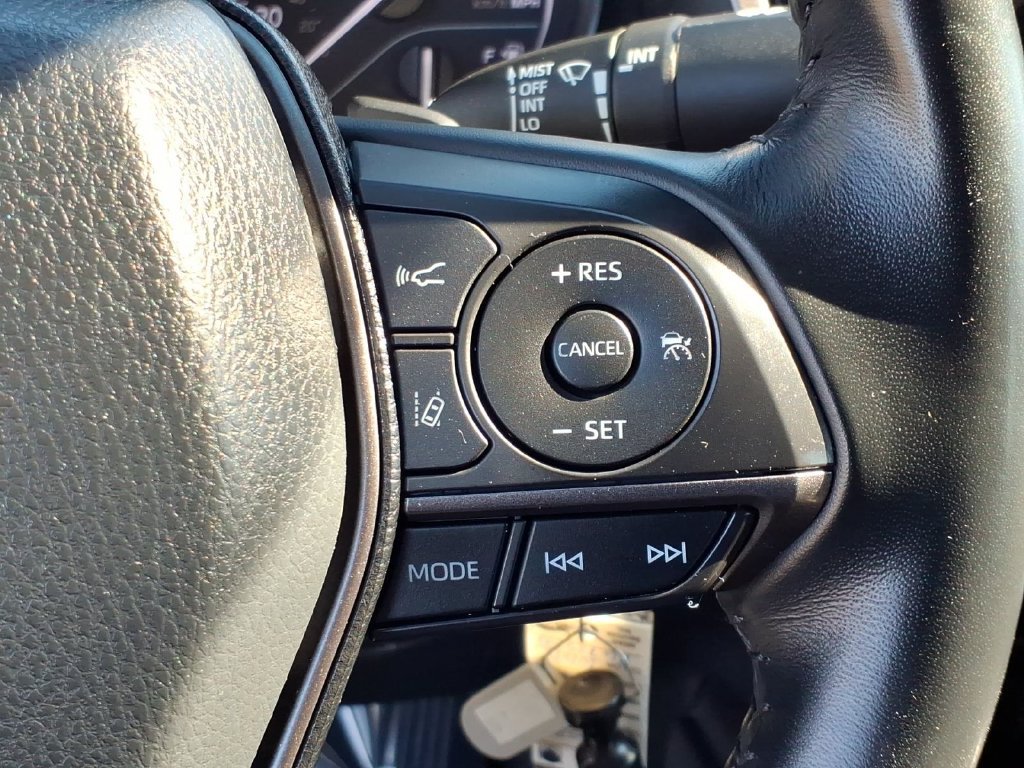 Used 2023 Toyota Camry SE FWD image 24