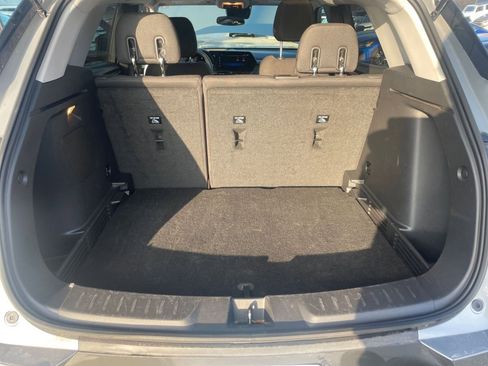 Used 2025 Chevrolet TrailBlazer LT image 25