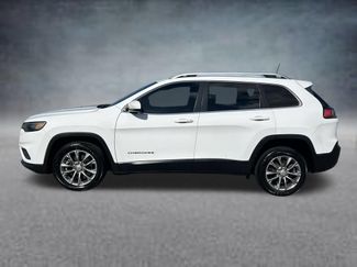 Used 2021 Jeep Cherokee Latitude Lux w/ Comfort/Convenience Group FWD video 2