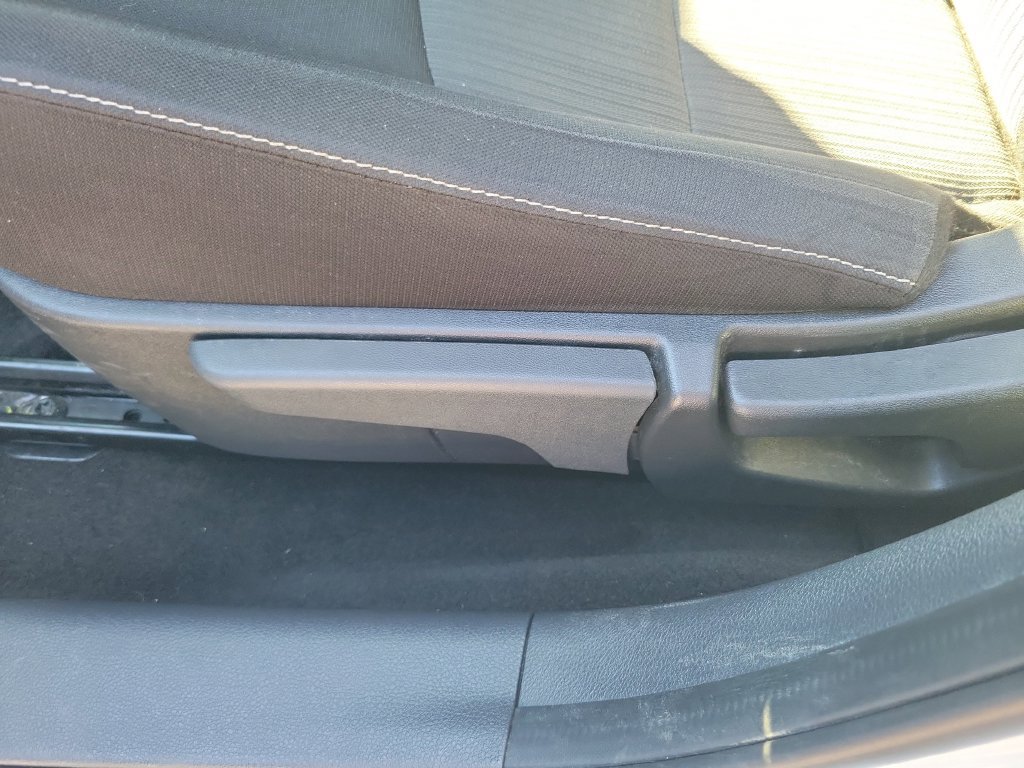 Used 2020 Nissan Sentra SV FWD image 23
