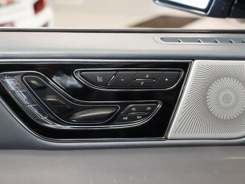 Used 2021 Lincoln Navigator L Black Label w/ Cargo Convenience Package image 19