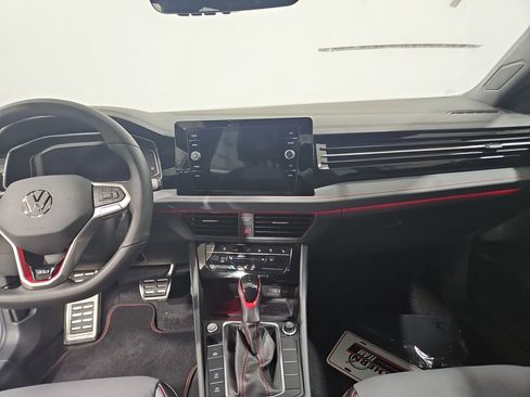 New 2026 Volkswagen Jetta GLI Autobahn FWD image 17