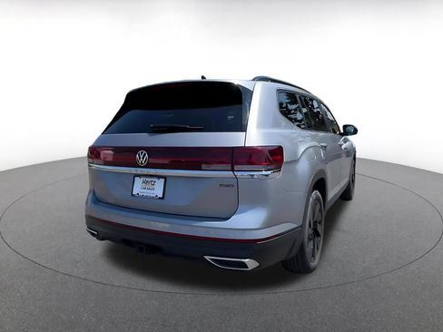 Used 2026 Volkswagen Atlas SE AWD/4WD image 14
