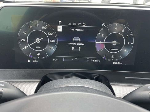 Used 2023 Kia Sportage SX image 38