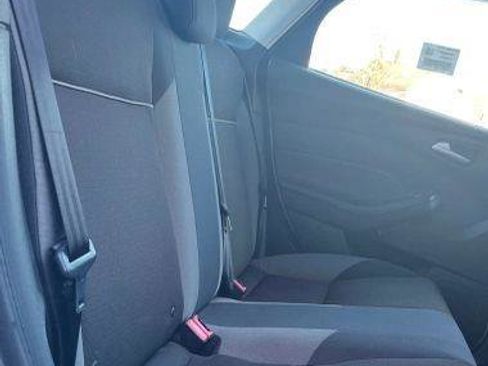 Used 2013 Ford Focus SE image 15