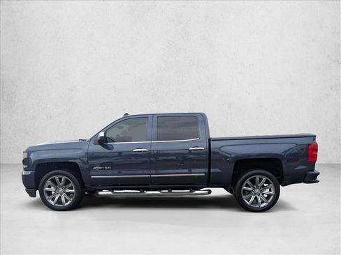 Used 2018 Chevrolet Silverado 1500 LTZ Z71 w/ Centennial Edition image 9