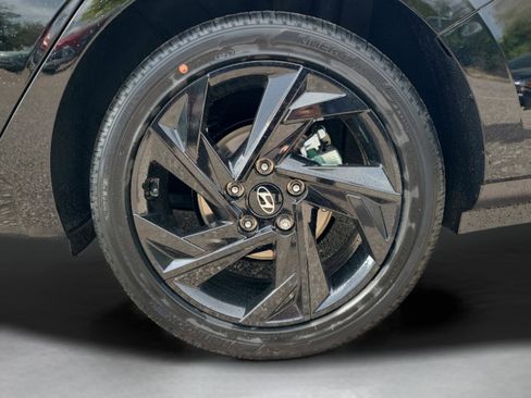 New 2026 Hyundai Elantra SEL Sport image 5