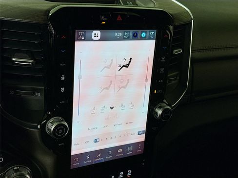 New 2026 RAM 1500 Laramie AWD/4WD image 11