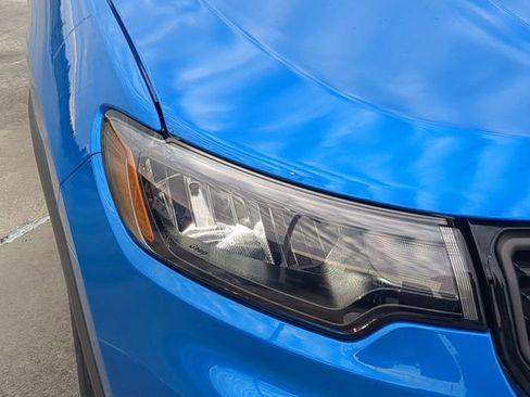 New 2026 Jeep Compass Latitude image 10