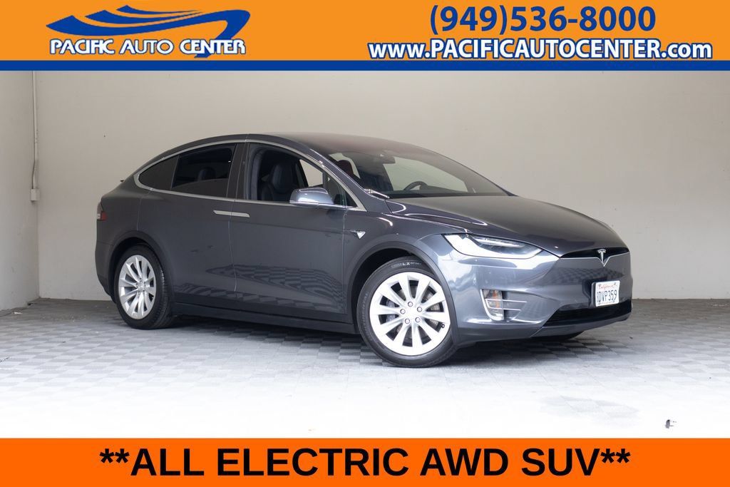 Used 2018 Tesla Model X 100D AWD/4WD image 1