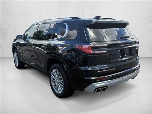 Used 2024 GMC Acadia Denali AWD/4WD image 9