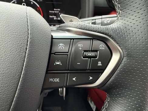 Used 2026 Lexus LX 700h F Sport image 17