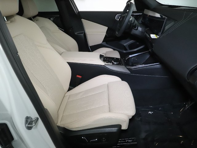 Used 2026 BMW X3 xDrive30i w/ Premium Package AWD/4WD image 35