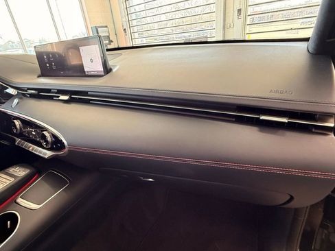 Used 2022 Genesis GV70 3.5T Sport w/ Sport Prestige Package image 17