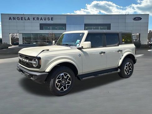 New 2026 Ford Bronco Outer Banks AWD/4WD image 3