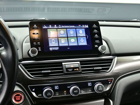 Used 2021 Honda Accord Sport image 9