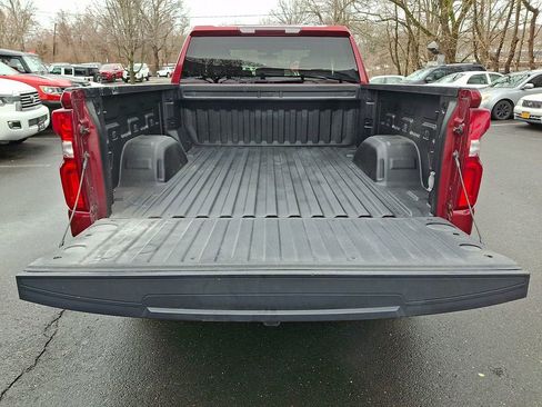 Used 2020 Chevrolet Silverado 1500 Custom w/ Custom Value Package image 28