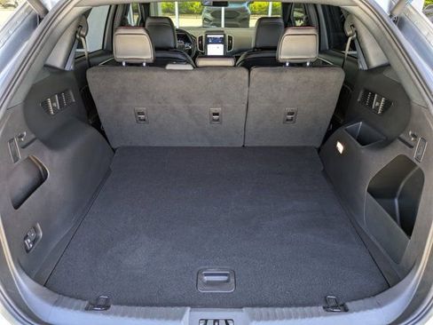 Certified 2024 Ford Edge ST-Line image 18