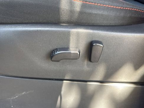 Used 2022 Nissan Frontier Pro-X image 7