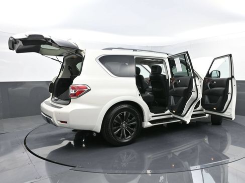 Used 2020 Nissan Armada Platinum w/ Captain's Chairs Package AWD/4WD image 39