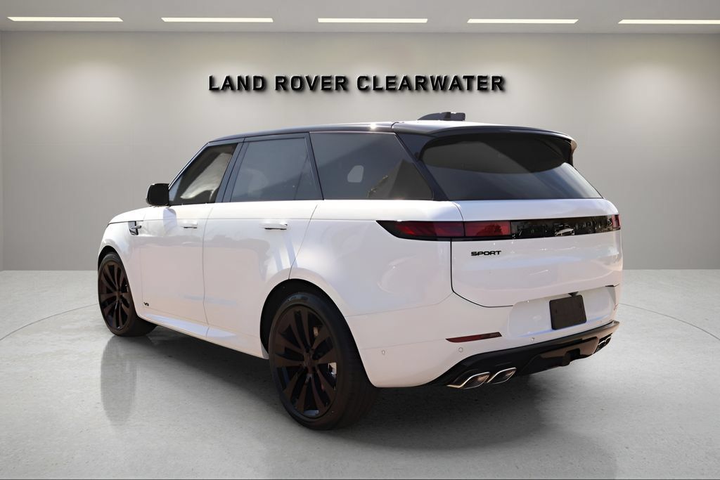 New 2026 Land Rover Range Rover Sport Dynamic SE AWD/4WD image 3
