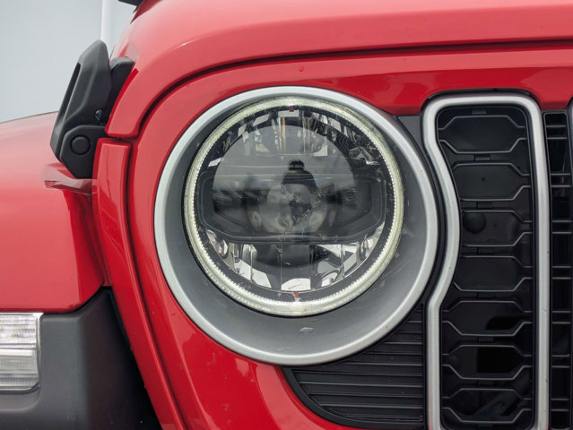 Certified 2026 Jeep Wrangler Unlimited Sahara AWD/4WD image 9