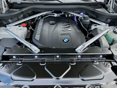 New 2026 BMW X5 sDrive40i w/ Climate Comfort Package image 25
