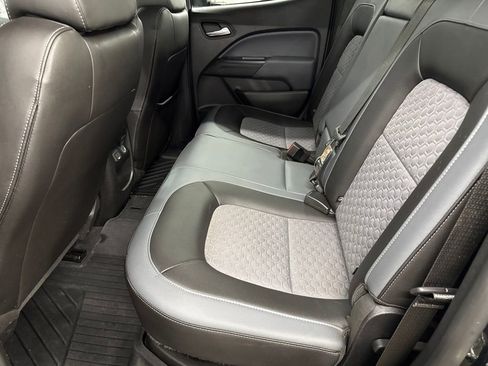 Used 2019 Chevrolet Colorado Z71 image 25