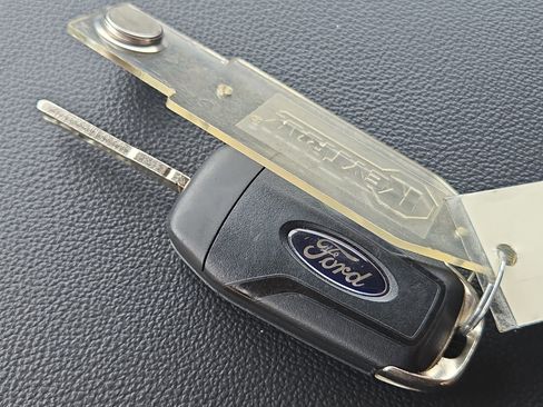 Used 2024 Ford F150 XLT w/ Mobile Office Package image 30