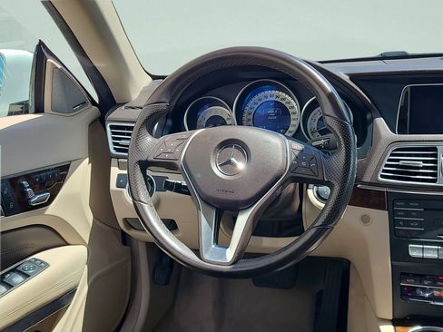 Used 2016 Mercedes-Benz E 400 Cabriolet image 11
