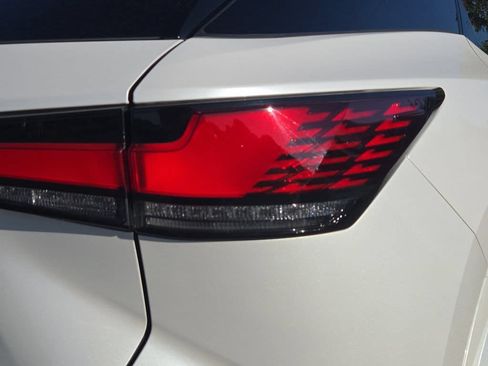 Used 2024 Lexus RX 350 w/ Convenience Package AWD/4WD image 8