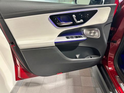 New 2026 Mercedes-Benz GLC 300 4MATIC image 8