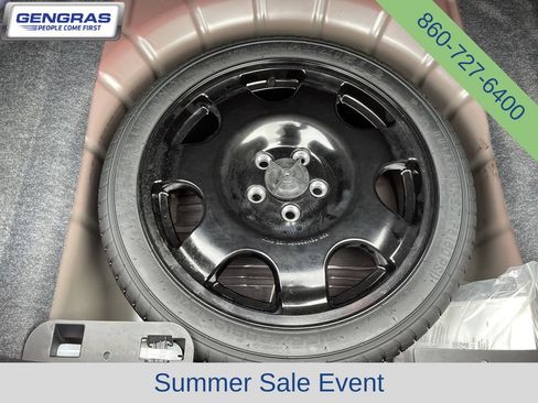 Used 2025 Ford Mustang Premium RWD image 17